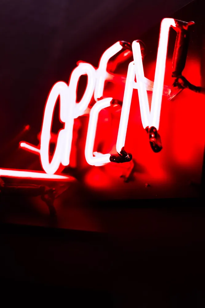 Illuminated sign detail for LED signs and lightbox sourcing